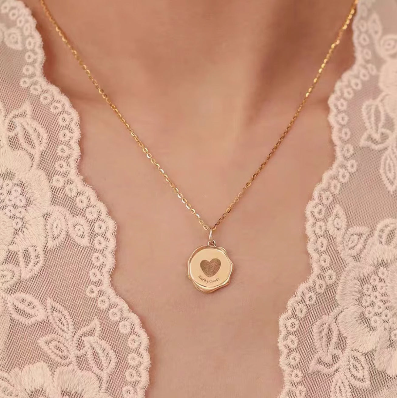 Heart Print - Medallion Necklace!